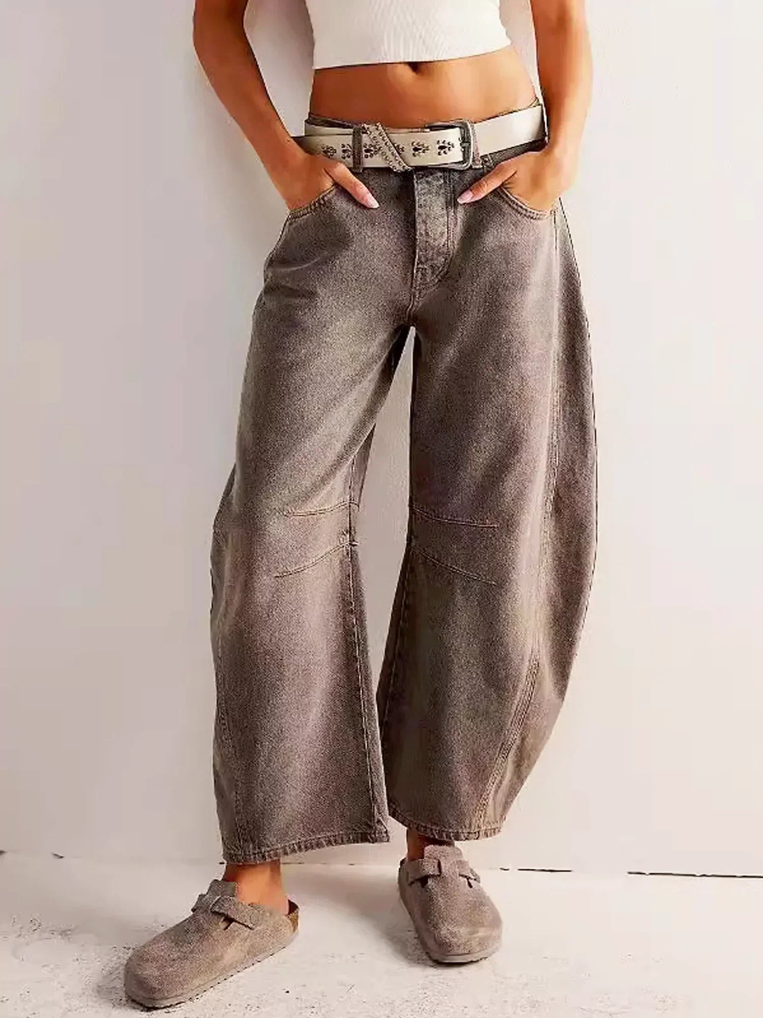 Women's Leopard Print Barrel Jeans | Comfortable Mid-Rise Fit & Trendy Ankle-Length for Casual Fashion Statements