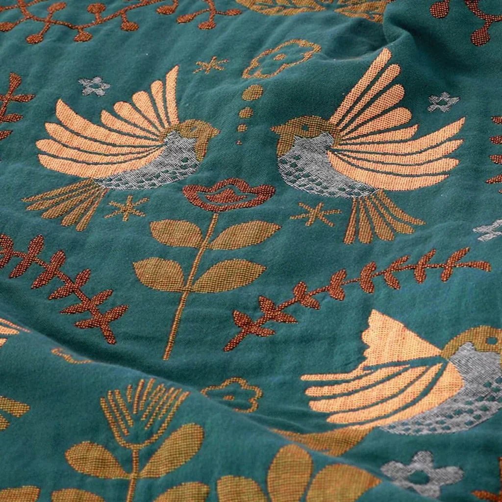 Tagesdecke 140x200 für Doppelbett – Skandinavische Decke mit Vogeldesign, umkehrbar in Türkis-Beige