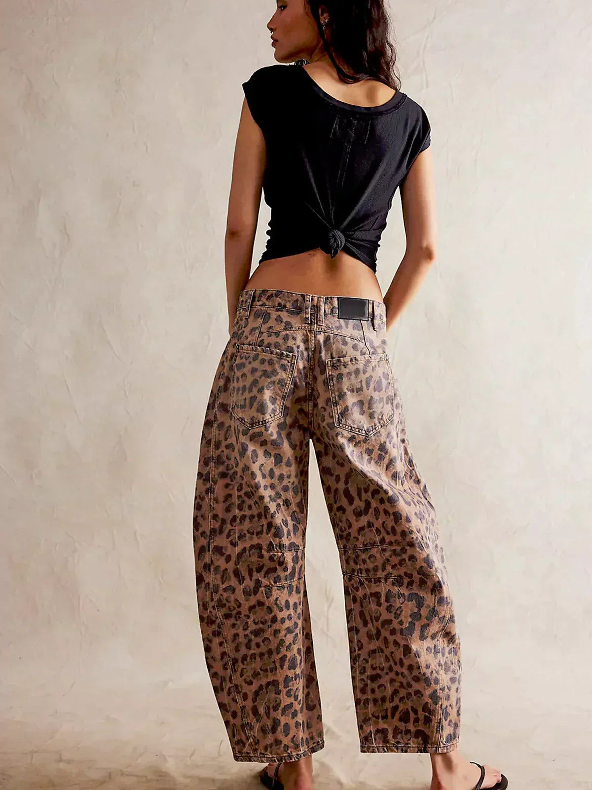 Women's Leopard Print Barrel Jeans | Comfortable Mid-Rise Fit & Trendy Ankle-Length for Casual Fashion Statements