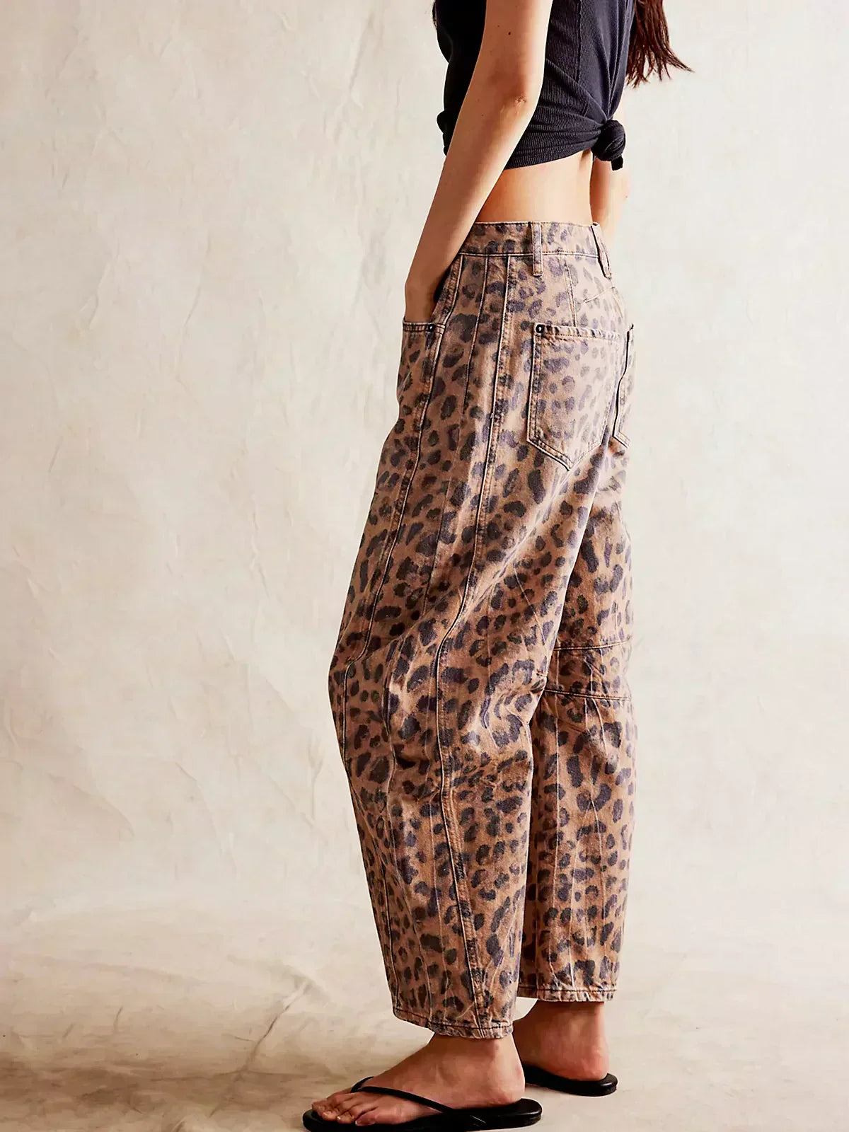 Women's Leopard Print Barrel Jeans | Comfortable Mid-Rise Fit & Trendy Ankle-Length for Casual Fashion Statements