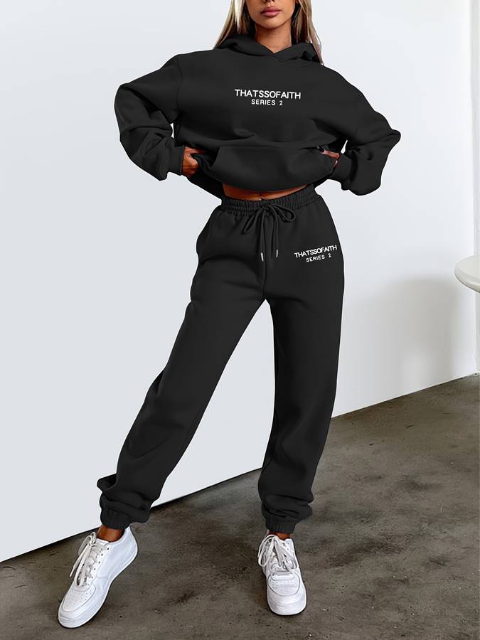 Women's Relaxed Fit 2-Piece Tracksuit | Hoodie Sweatshirt & Joggers for Casual Outings and Lounging