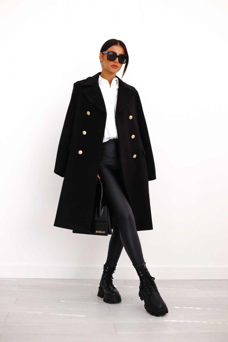 Women's Double-Breasted Wool Trench Coat | Tailored Fit, Warm & Stylish for Winter Outings
