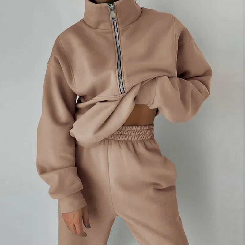 Women's Half-Zip Pullover Tracksuit Set | Comfortable Elastic Jogger Pants for Casual Outings & Lounging