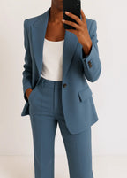 Women's Tailored Two-Piece Pantsuit Set | Structured Blazer & Straight-Leg Trousers for Office Wear and Formal Events