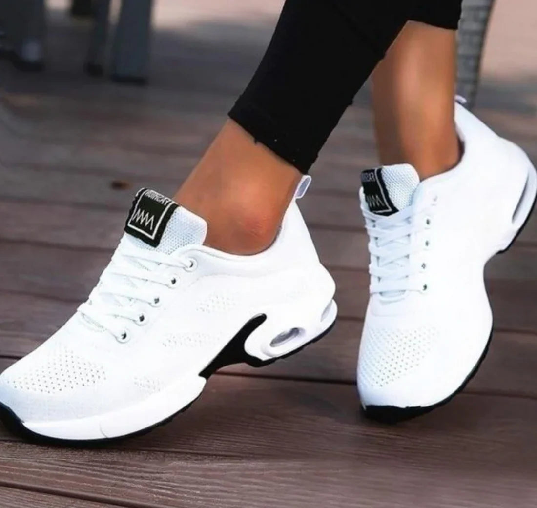 Ergonomic Non-Slip Shoes for Women | Ultra-Light, Breathable & Ideal for Foot Health and Comfort