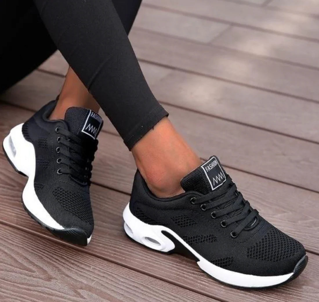 Ergonomic Non-Slip Shoes for Women | Ultra-Light, Breathable & Ideal for Foot Health and Comfort