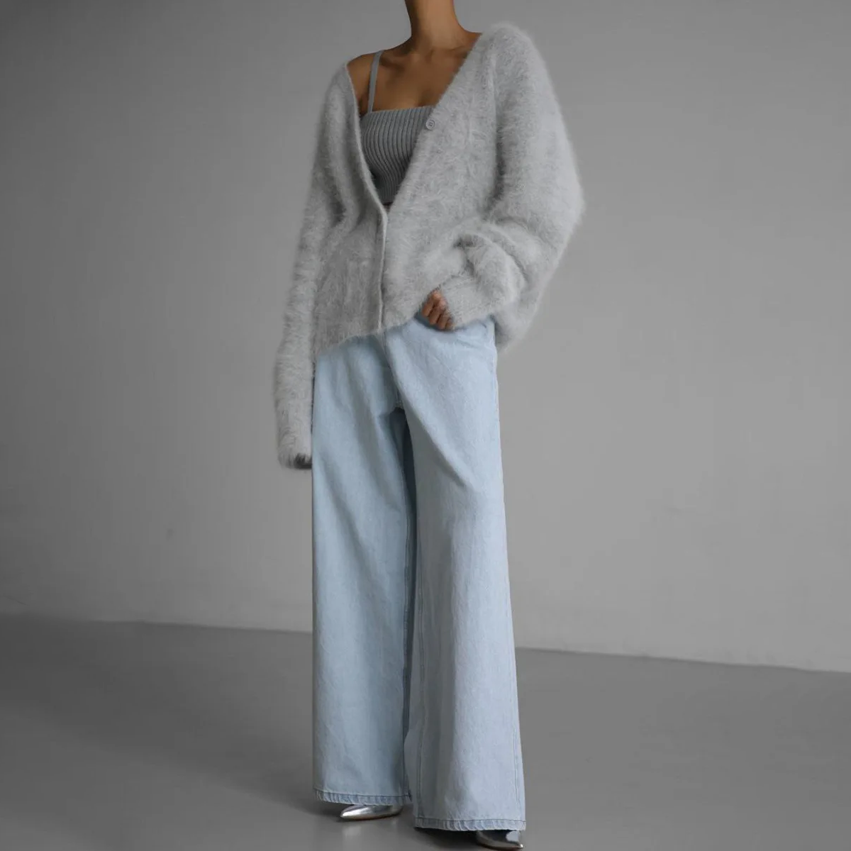 Cashmere Cardigan Sweater for Women | Soft, Warm & Flattering Fit for Casual or Dressy Occasions