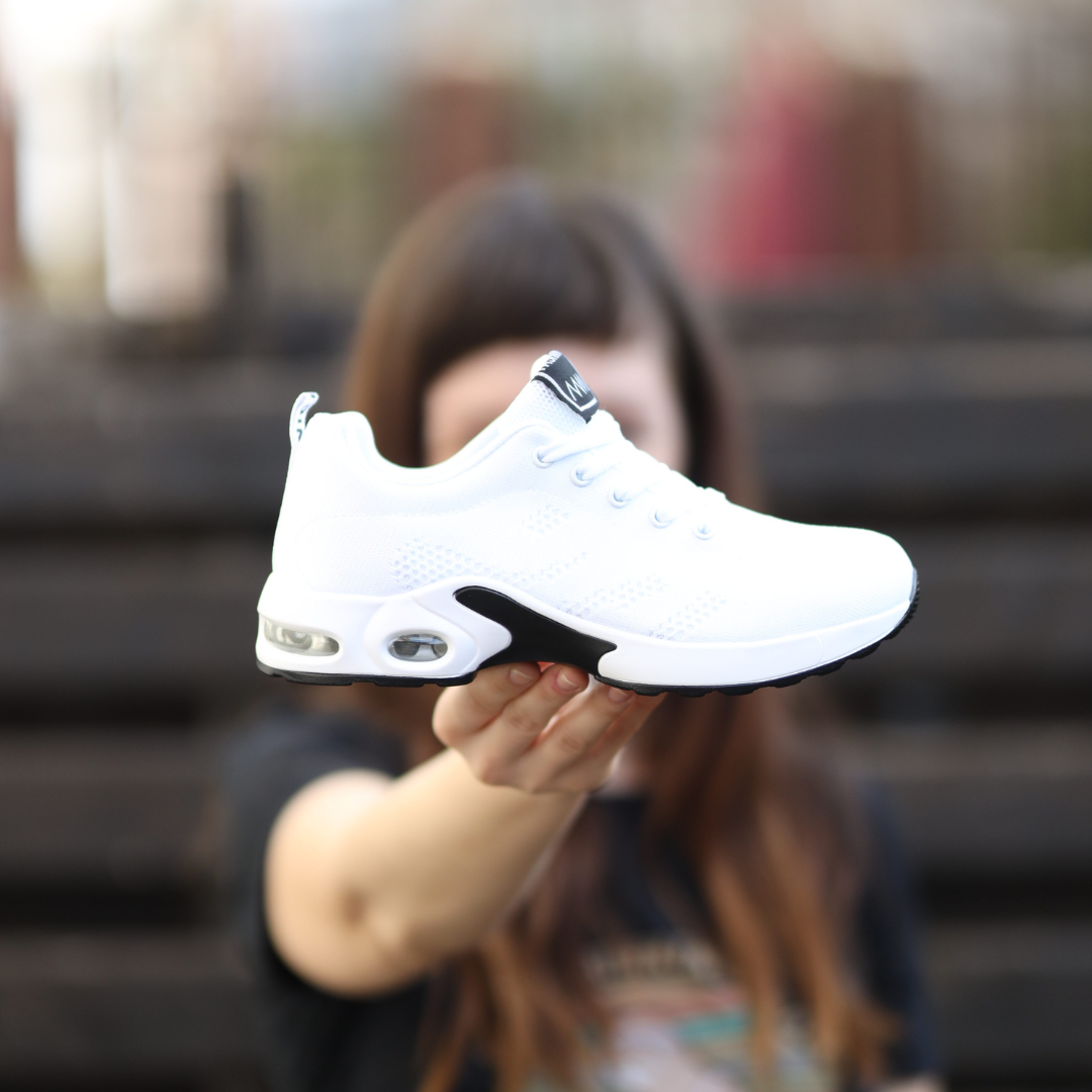 Ergonomic Non-Slip Shoes for Women | Ultra-Light, Breathable & Ideal for Foot Health and Comfort