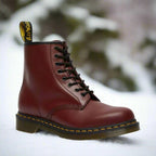 Women’s Ankle Boots – Waterproof Mid-Length Ski Boots with Lacing and Sole Support