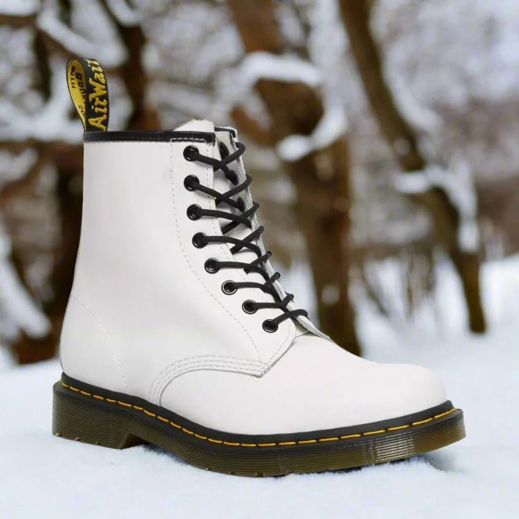 Women’s Ankle Boots – Waterproof Mid-Length Ski Boots with Lacing and Sole Support