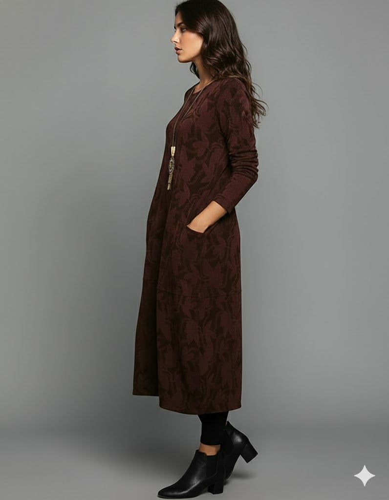 Winter Dress for Women – With Pockets and Elegant Print Design